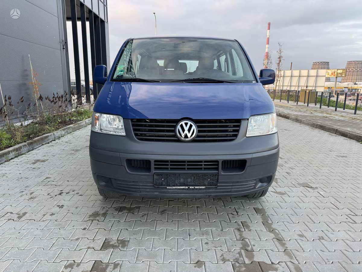 Volkswagen Transporter 2007 — rear view