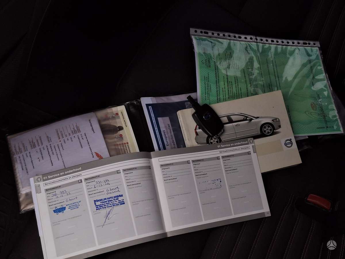 Volvo V50 2008 — photo 19