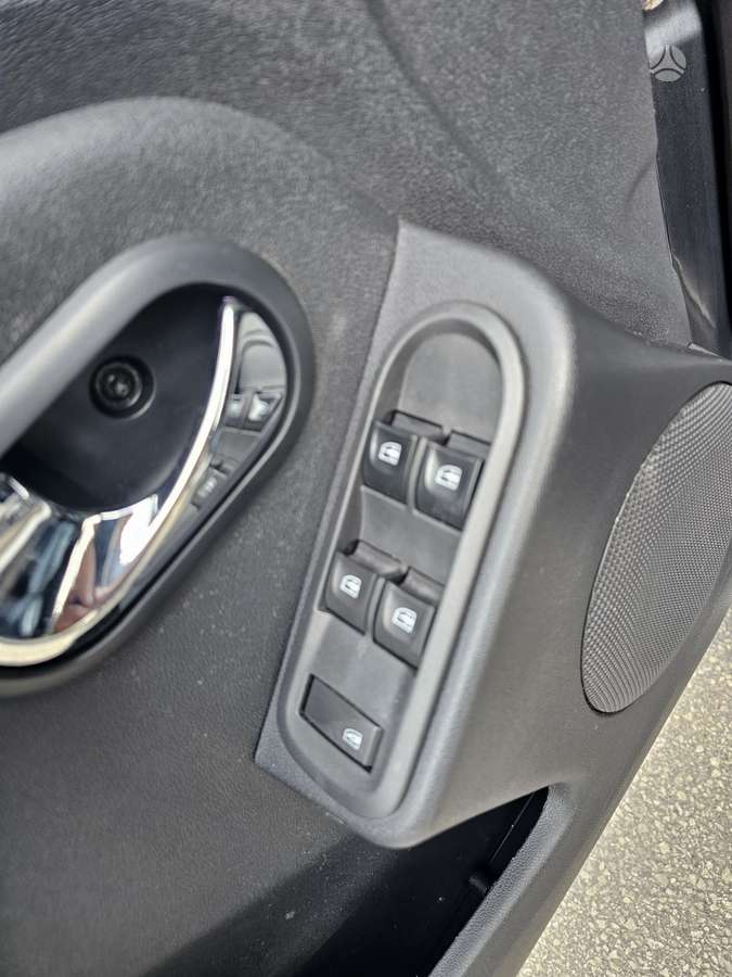Dacia Duster 2014 — фото 12