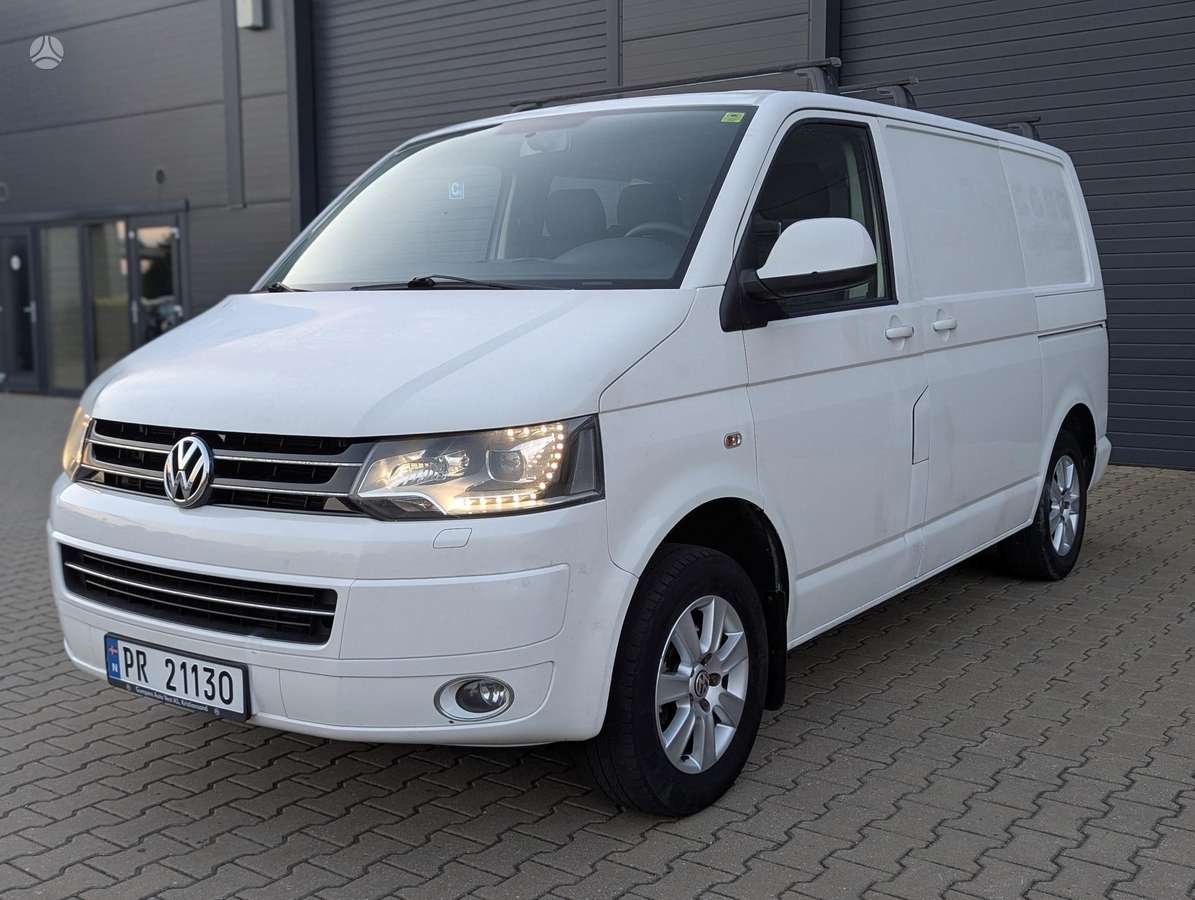 Volkswagen Transporter 2013 — photo 10