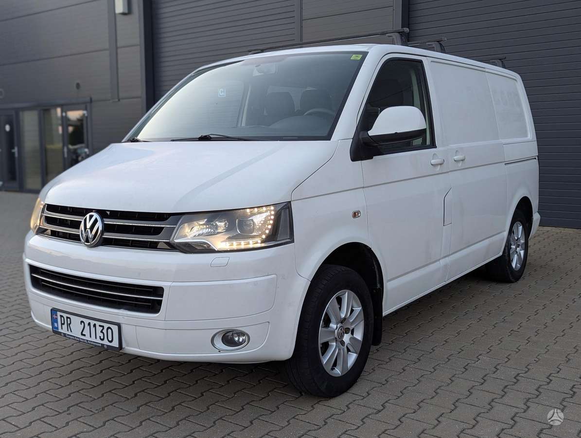 Volkswagen Transporter 2013 — photo 11