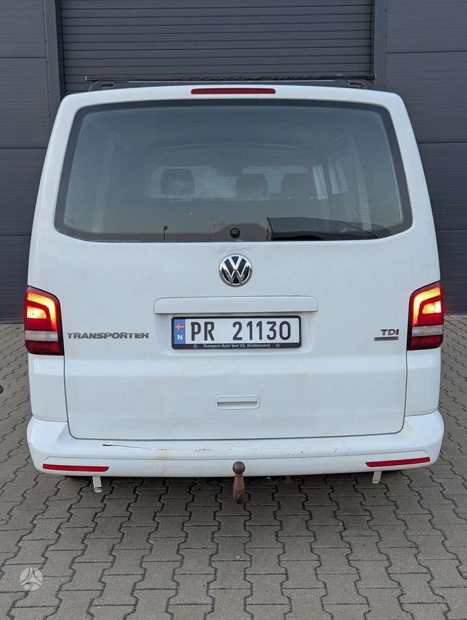 Volkswagen Transporter 2013 — photo 6