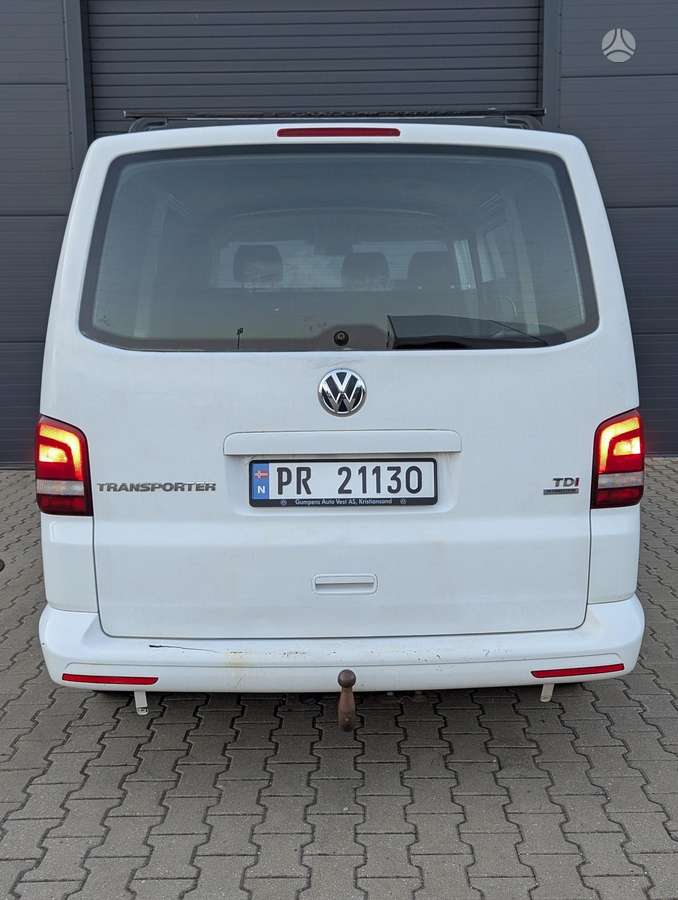 Volkswagen Transporter 2013 — photo 7