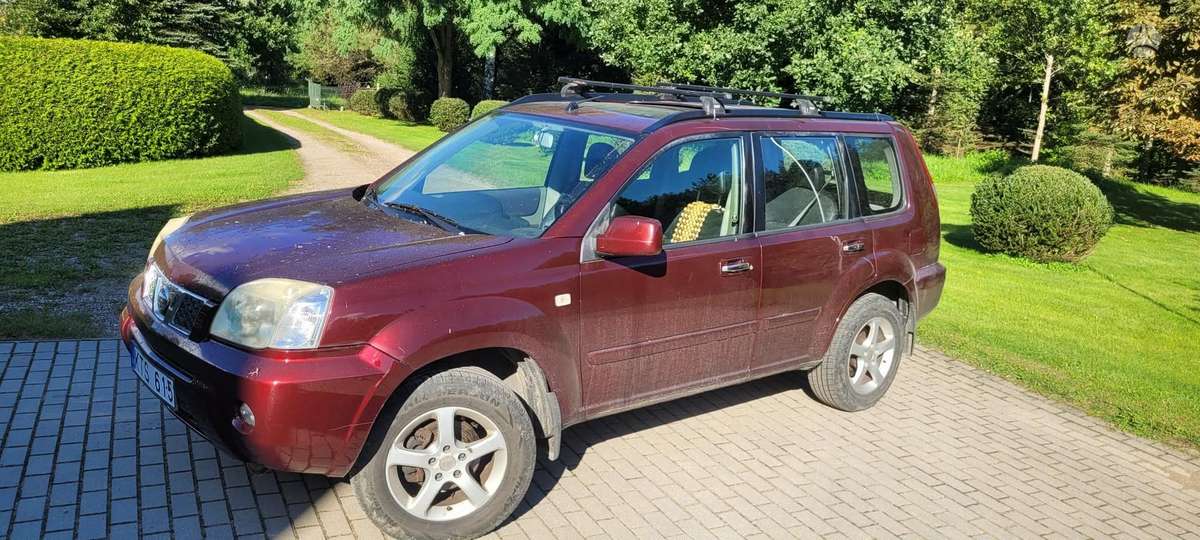 Nissan X-Trail 2004 — photo 7