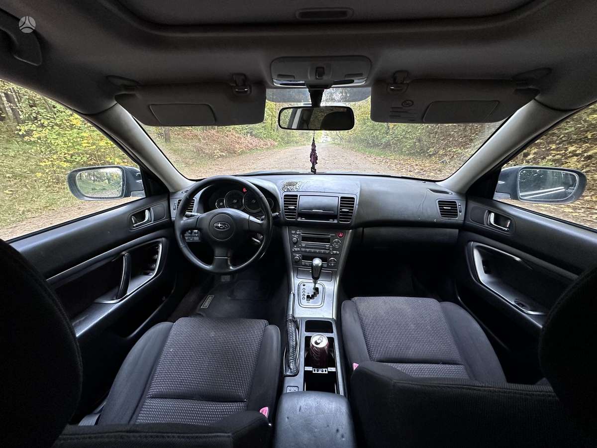 Subaru Outback 2004 — фото 10