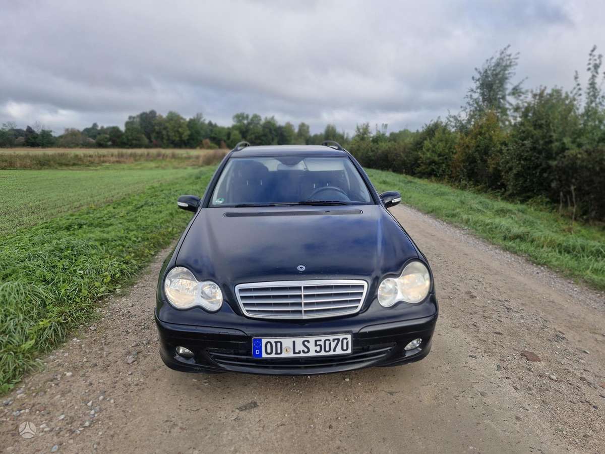 Mercedes-Benz C200 2007 — photo 5