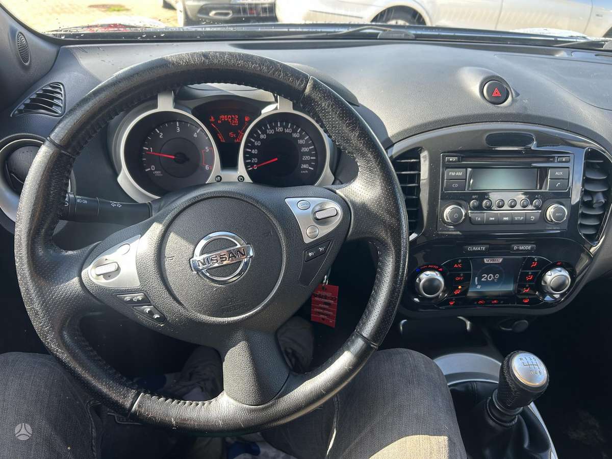 Nissan Juke 2012 — photo 6