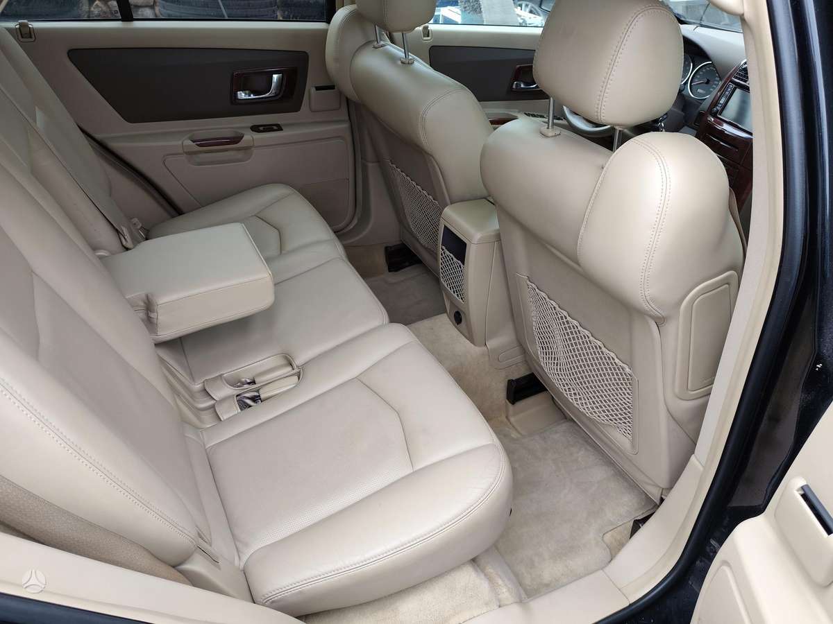 Cadillac SRX 2007 — фото 17
