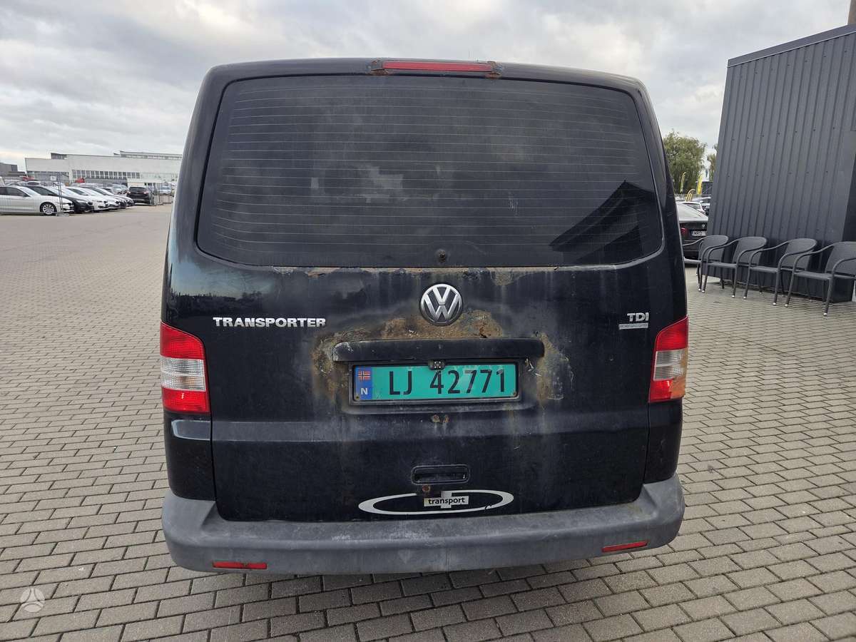 Volkswagen Transporter 2011 — photo 5