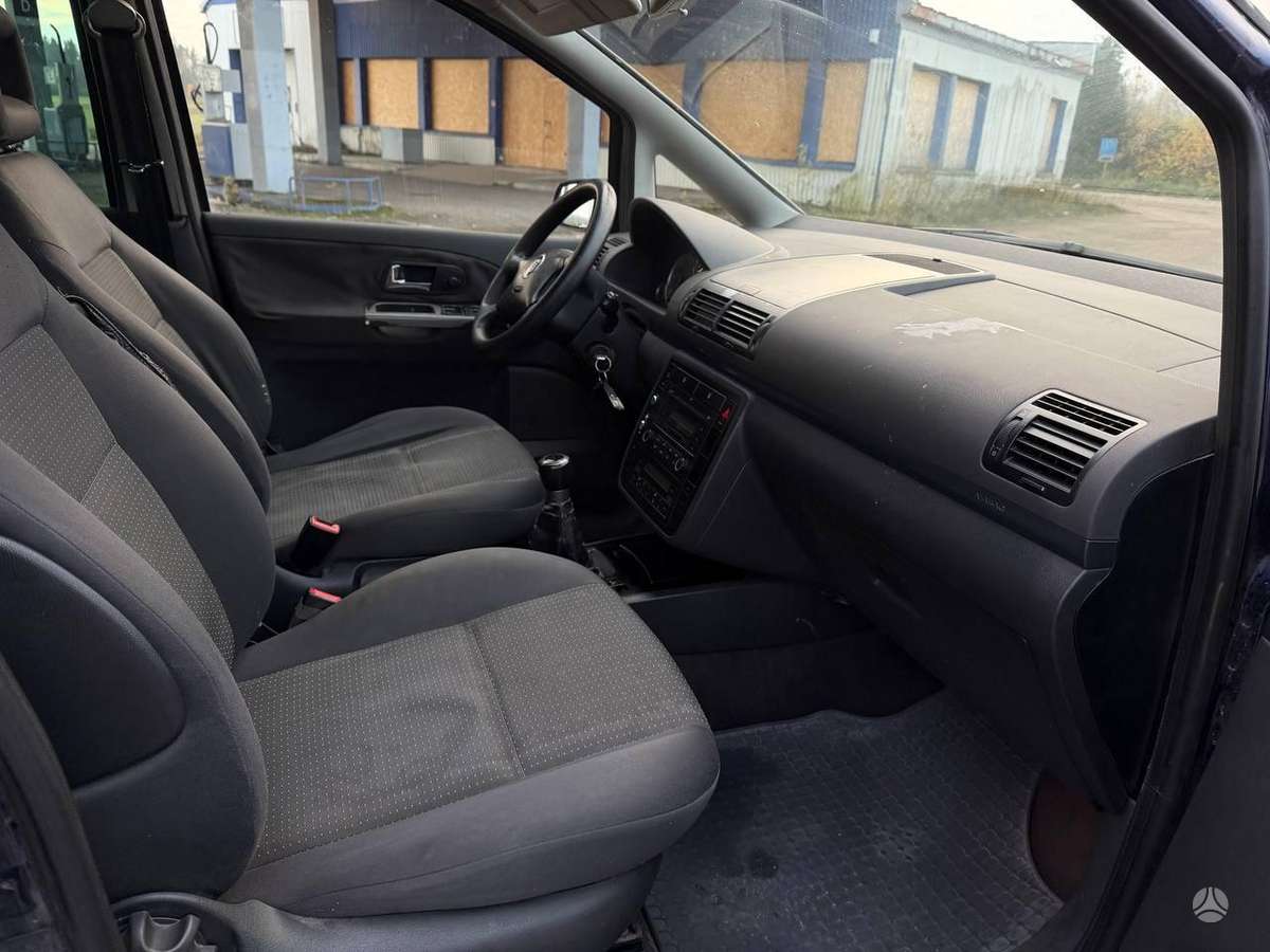 Seat Alhambra 2006 — photo 15
