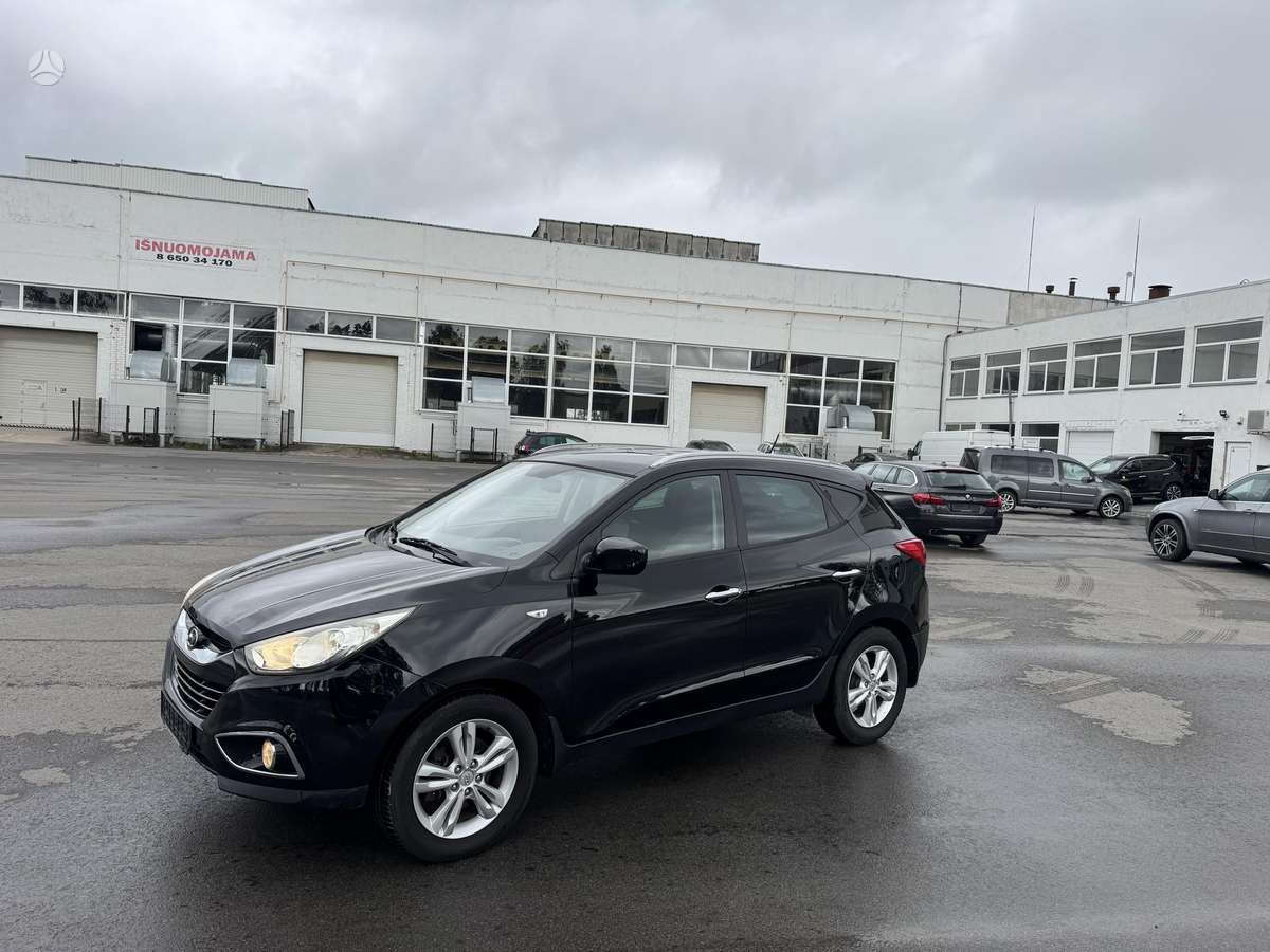 Hyundai ix35 2012 — вигляд ззаду