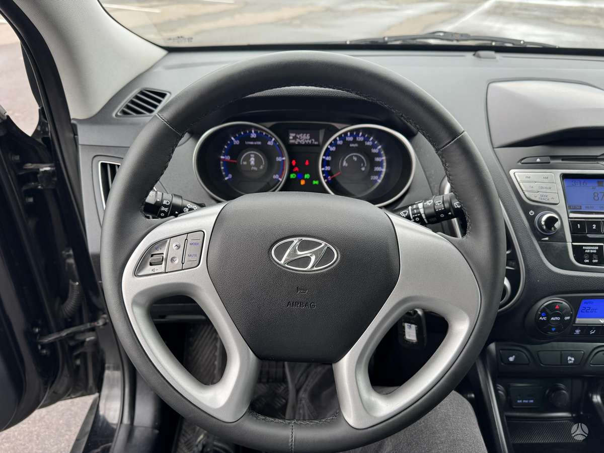 Hyundai ix35 2012 — фото 20