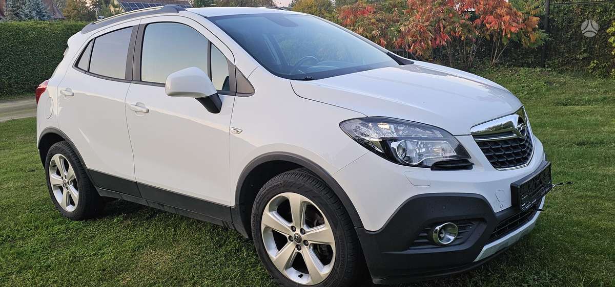 Opel Mokka 2014 — interior