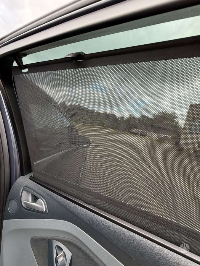 Ford C-MAX 2011 — photo 10