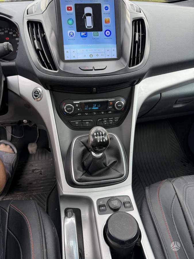 Ford C-MAX 2011 — photo 16