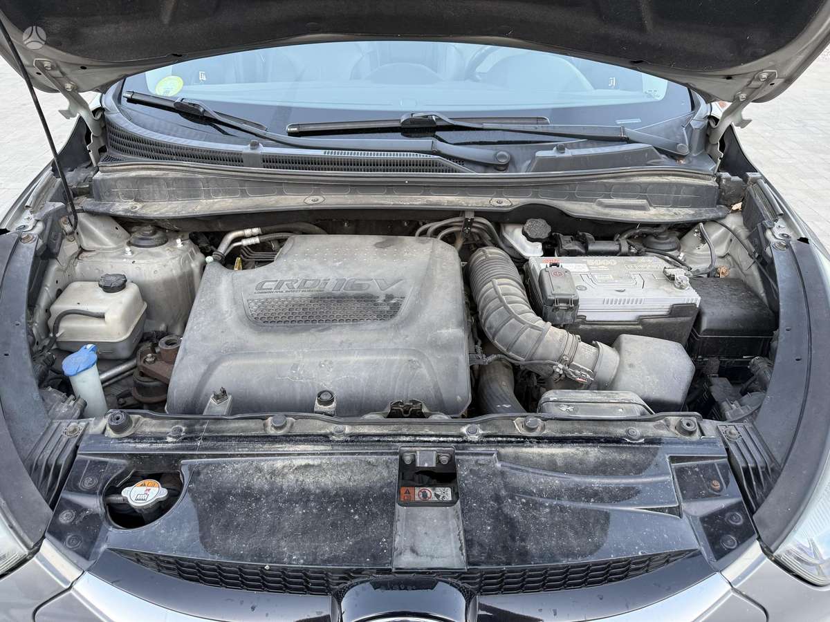 Hyundai ix35 2011 — photo 25