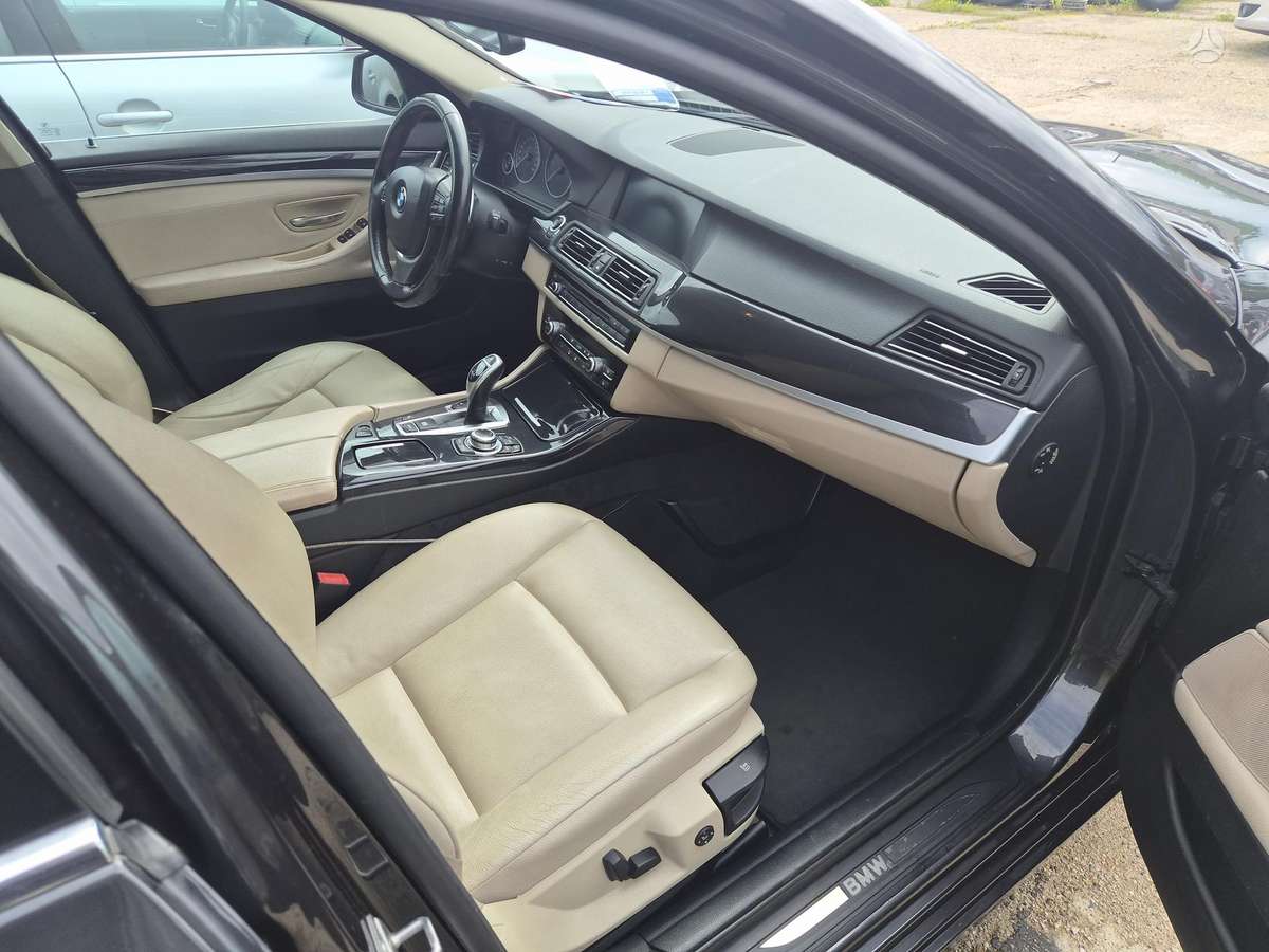BMW 520 2011 — photo 10