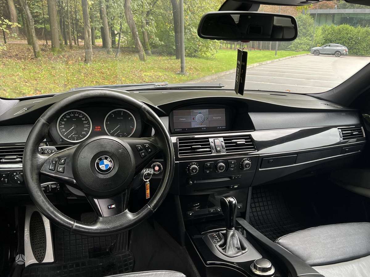 BMW 530 2006 — photo 16