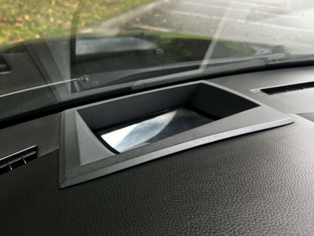 BMW 530 2006 — photo 20