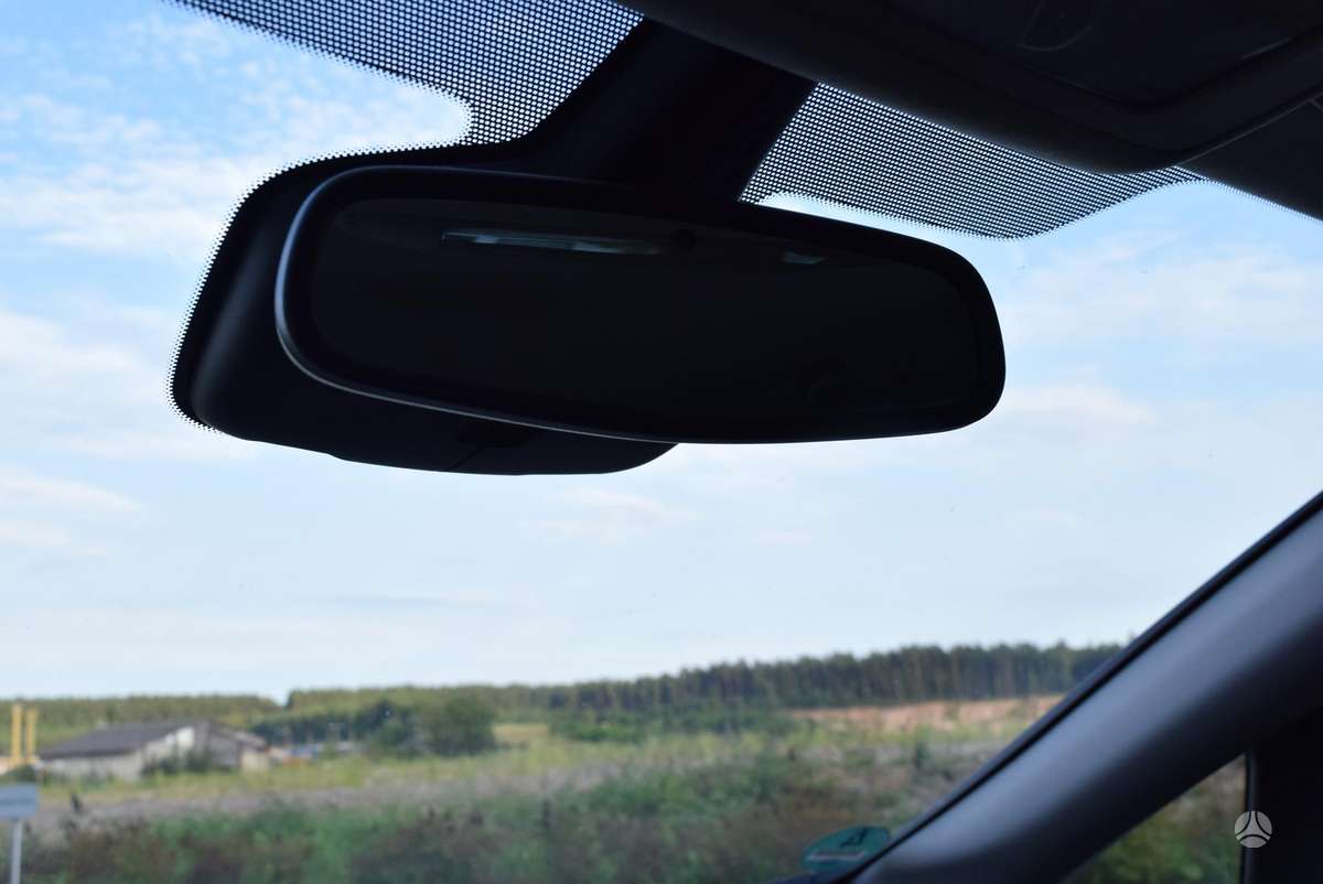 Opel Astra 2013 — photo 17