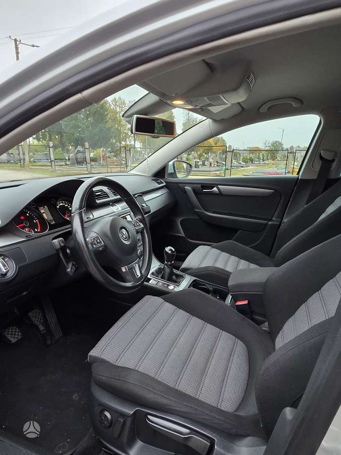 Volkswagen Passat 2013 — photo 6