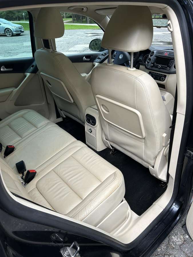 Volkswagen Tiguan 2010 — photo 5