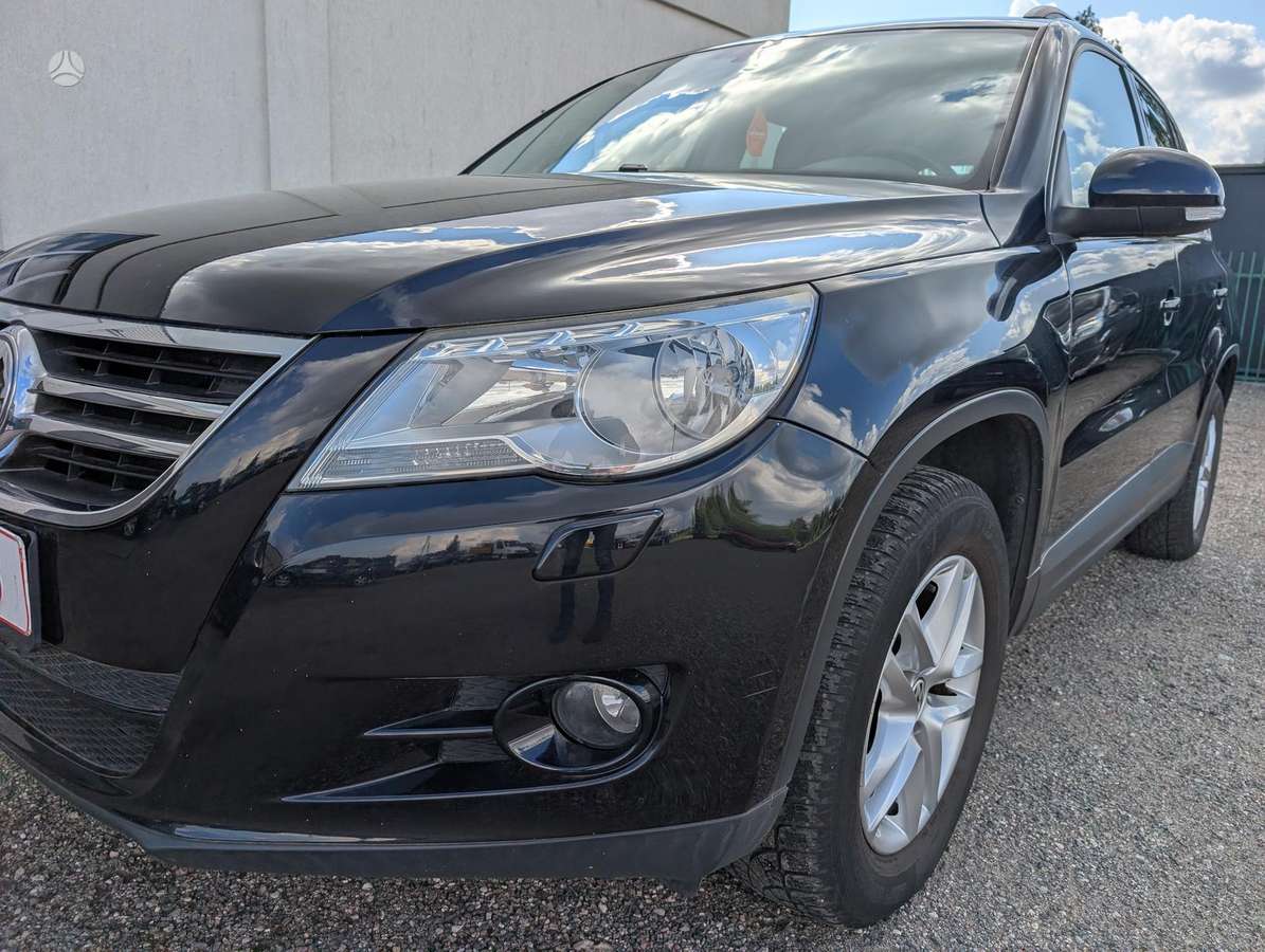 Volkswagen Tiguan 2010 — photo 14