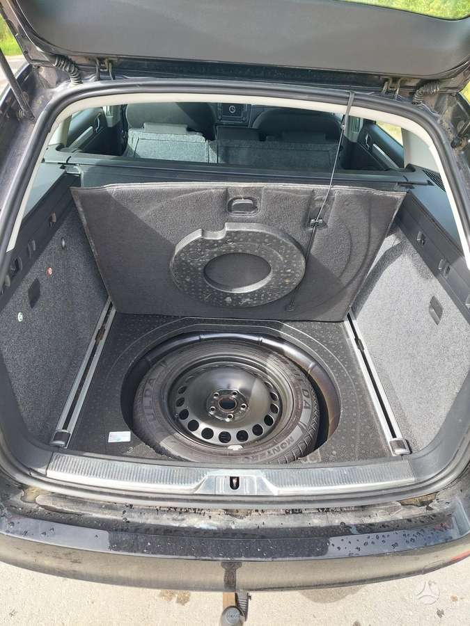 Skoda Superb 2011 — photo 15