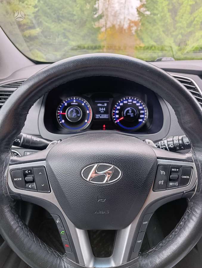 Hyundai i40 2012 — photo 10