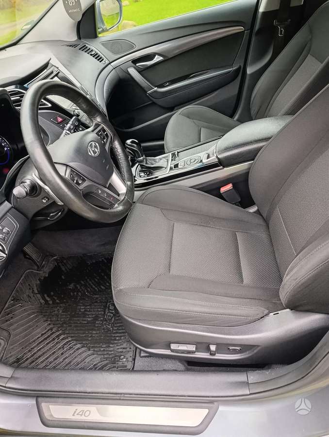 Hyundai i40 2012 — photo 13
