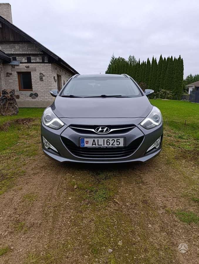 Hyundai i40 2012 — photo 15