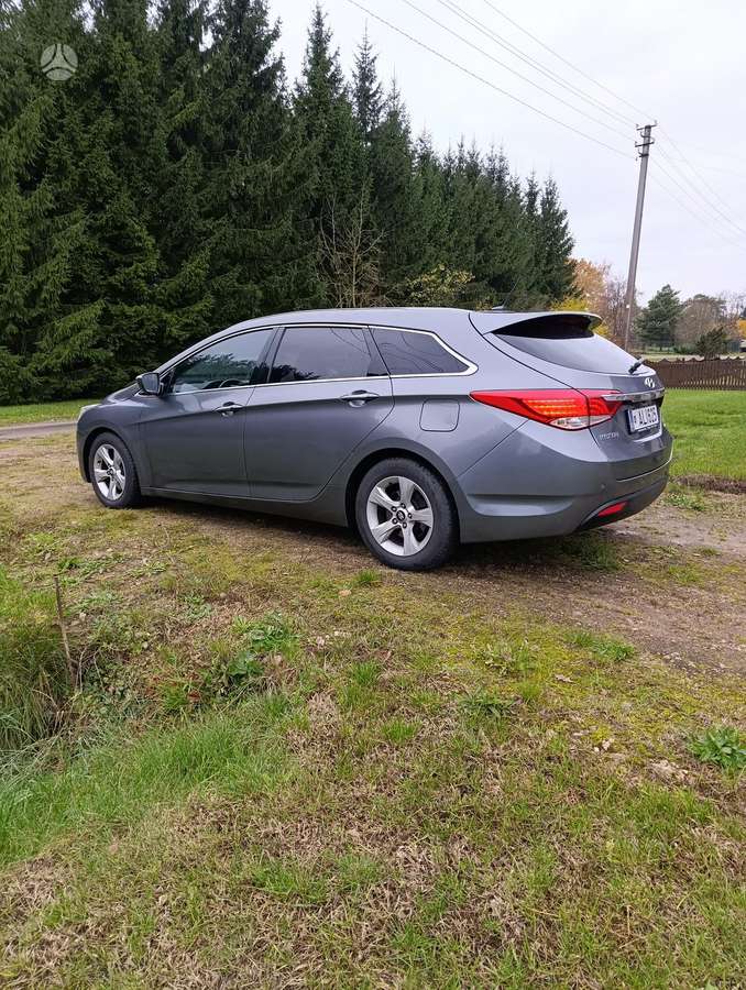 Hyundai i40 2012 — photo 19