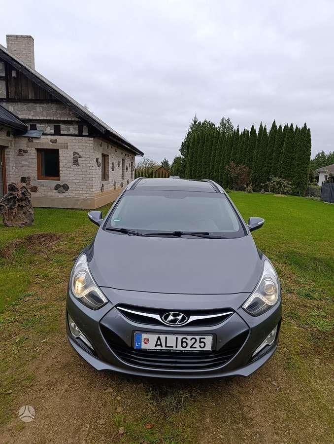 Hyundai i40 2012 — photo 22