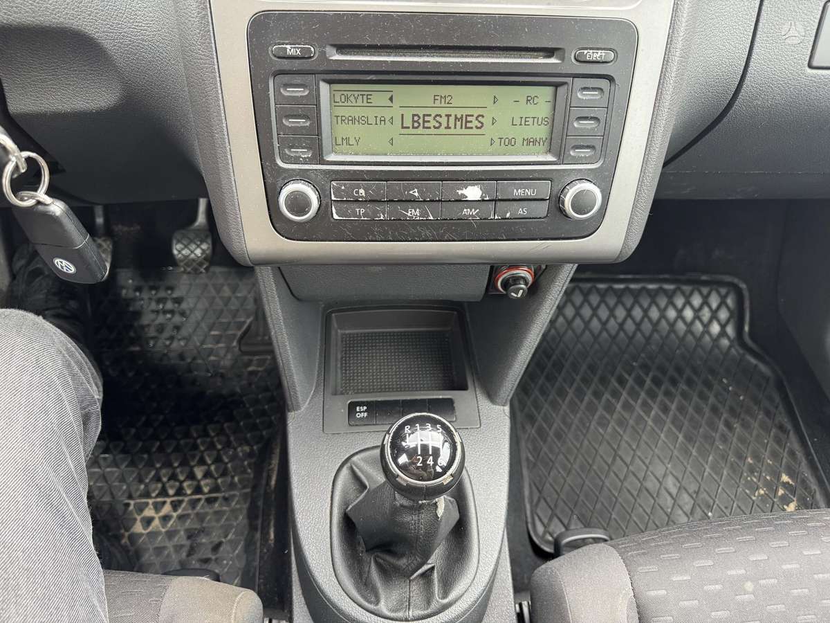 Volkswagen Touran 2008 — photo 14