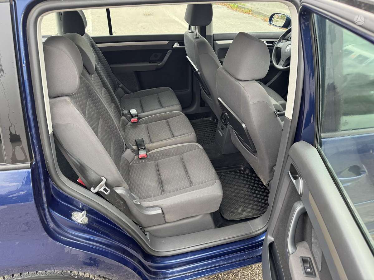Volkswagen Touran 2008 — photo 7