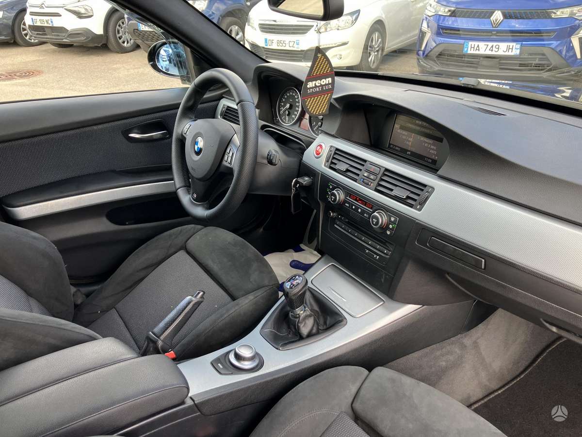 BMW 325 2007 — photo 16
