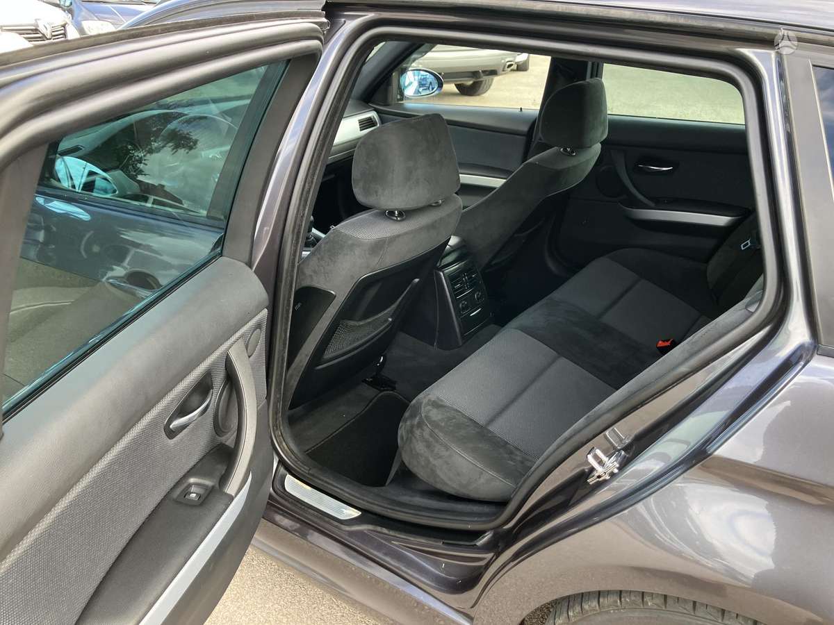 BMW 325 2007 — photo 19