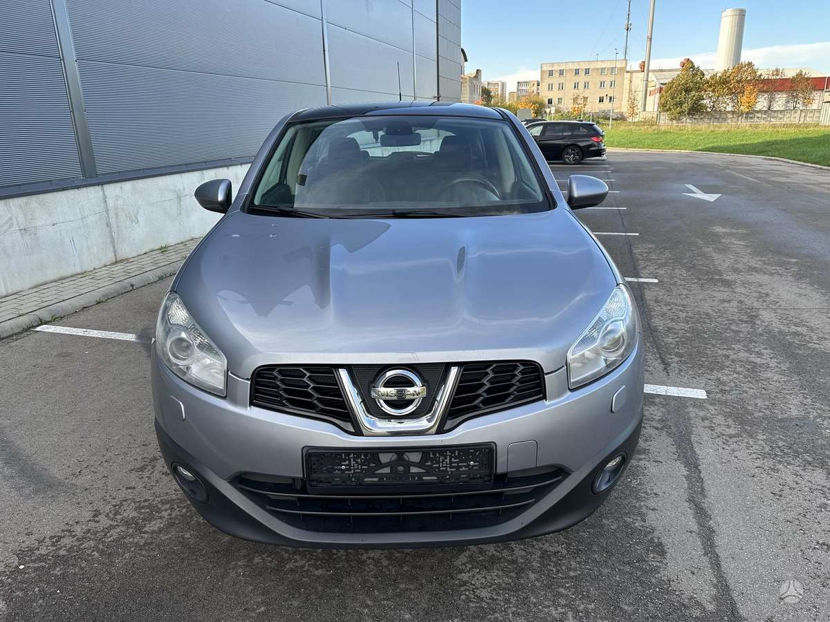 Nissan Qashqai 2011 — photo 8