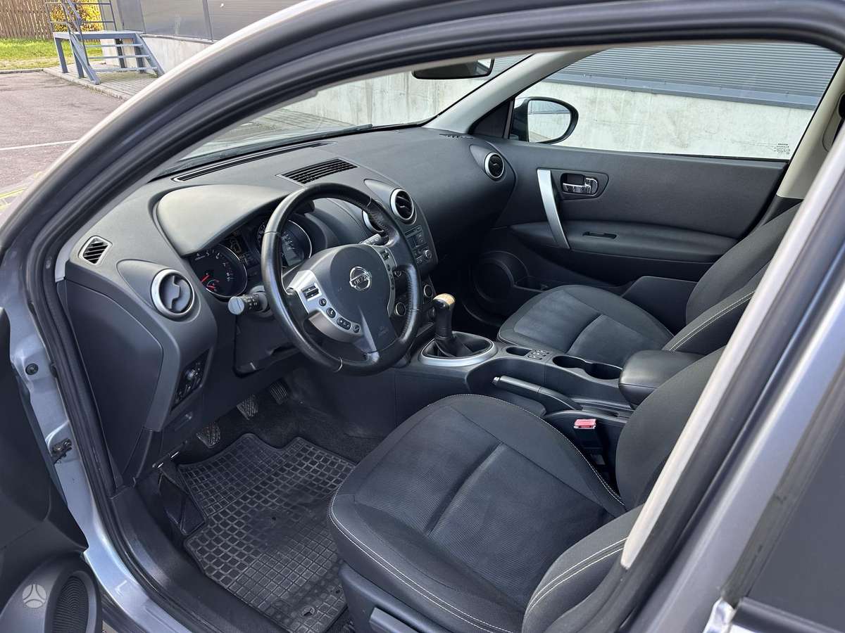 Nissan Qashqai 2011 — photo 9