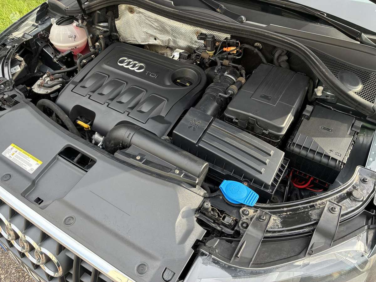 Audi Q3 2014 — фото 12