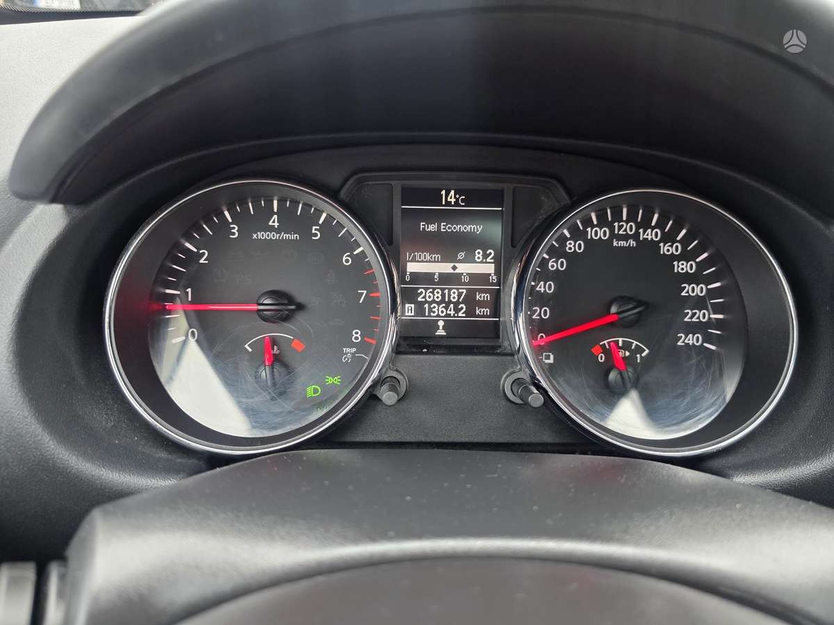 Nissan Qashqai+2 2011 — photo 14