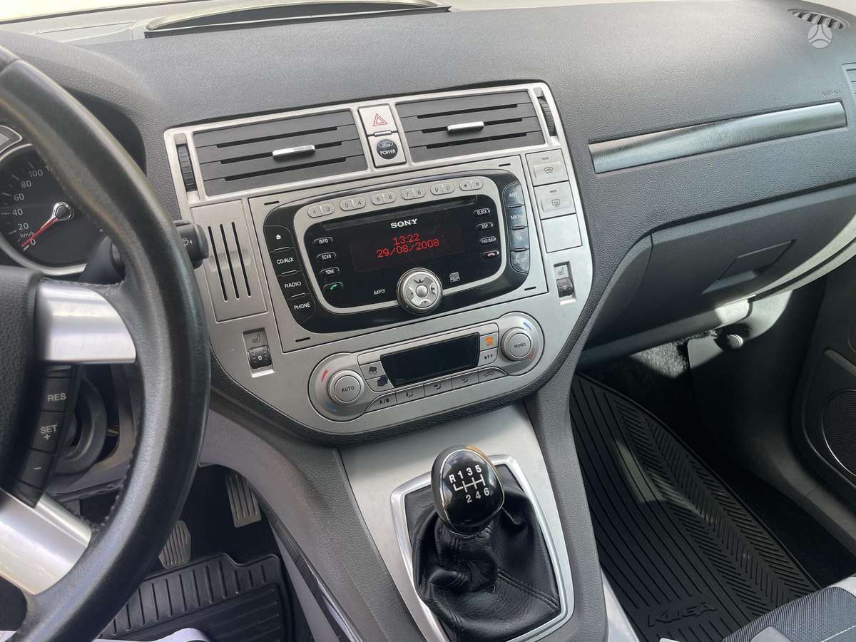 Ford Kuga 2009 — photo 11