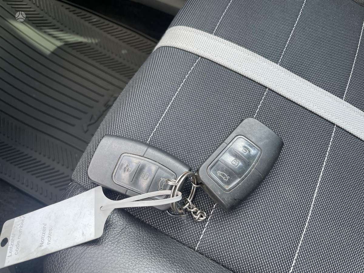 Ford Kuga 2009 — photo 13