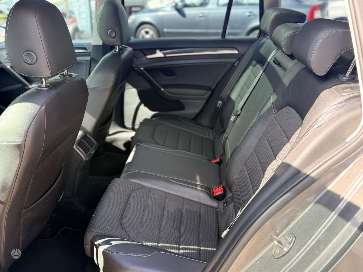 Volkswagen Golf 2015 — photo 13