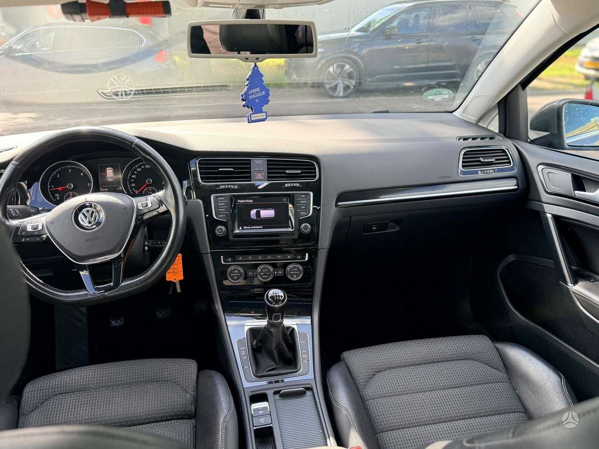 Volkswagen Golf 2015 — photo 9