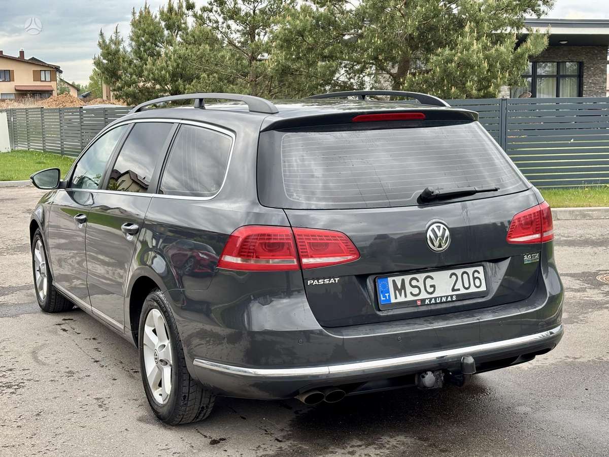 Volkswagen Passat 2011 — photo 5