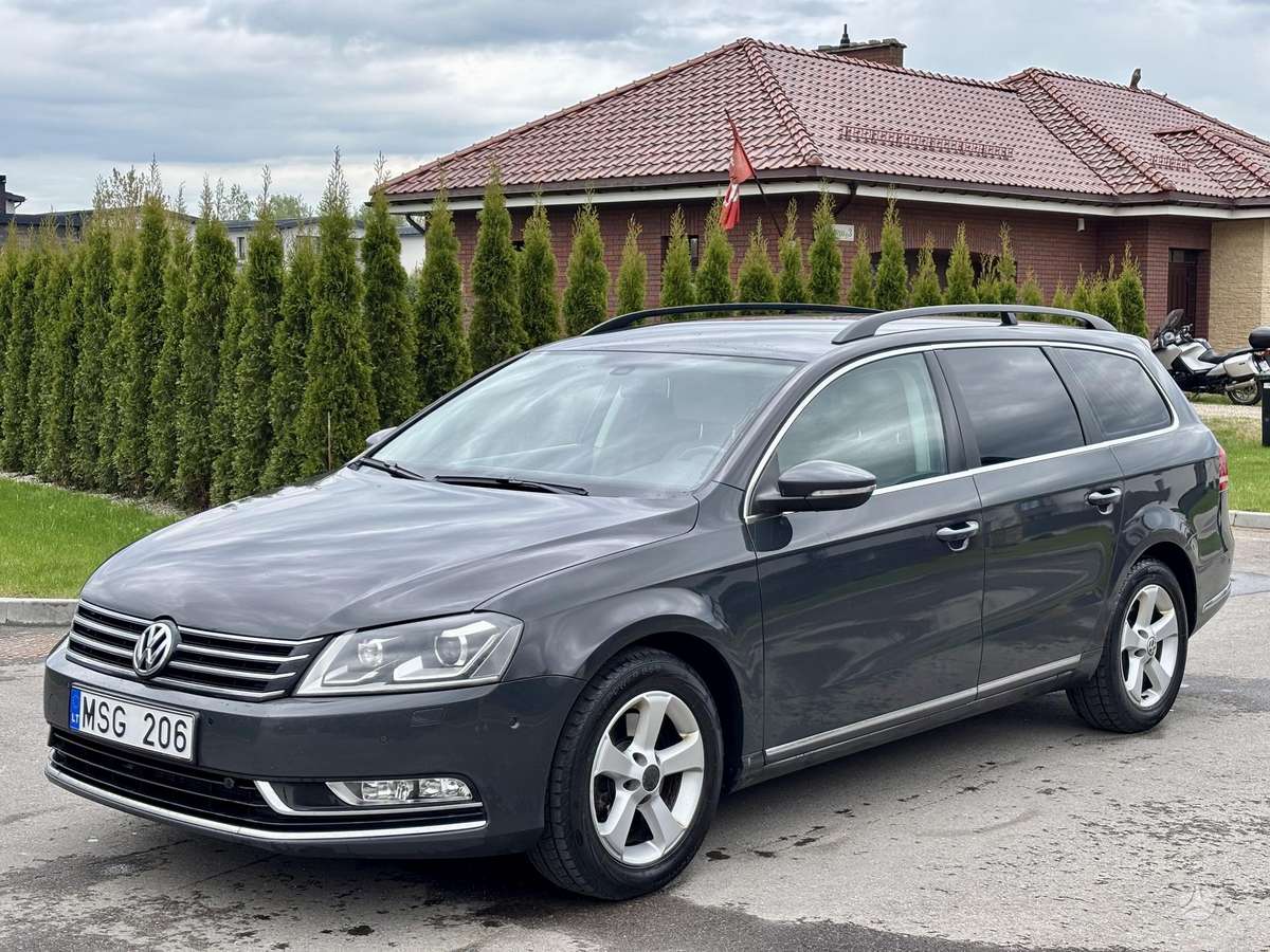 Volkswagen Passat 2011 — photo 7