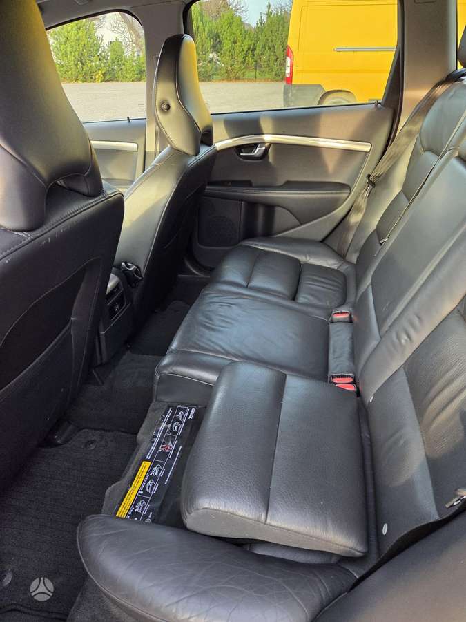 Volvo V70 2014 — photo 20