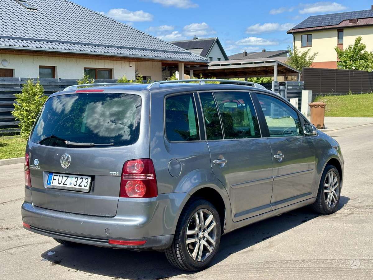 Volkswagen Touran 2007 — photo 5