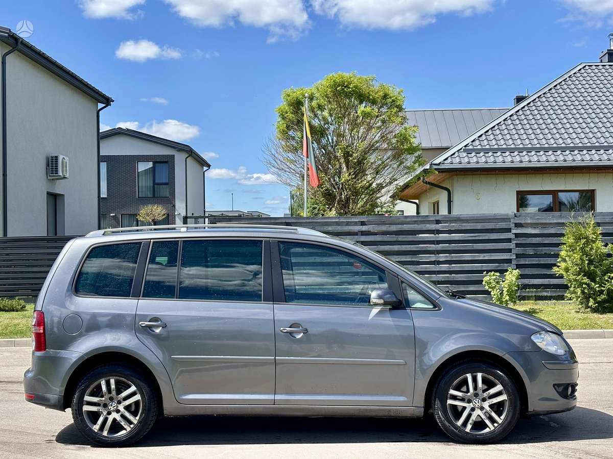 Volkswagen Touran 2007 — photo 6